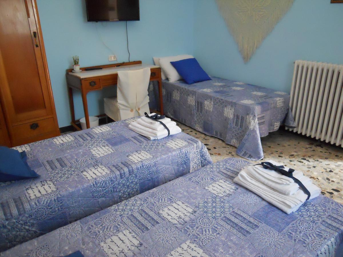 Casa Clotilde Bed & Breakfast Stazzano ภายนอก รูปภาพ