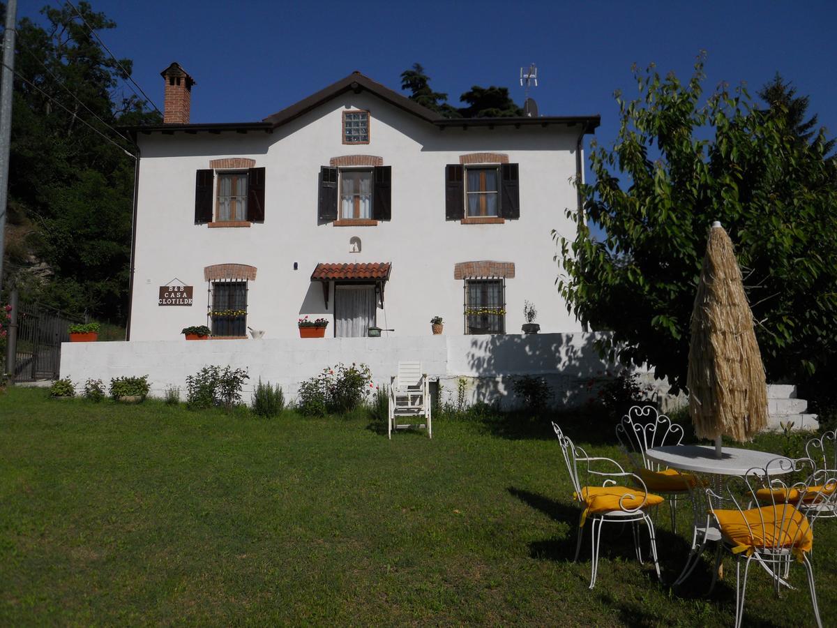Casa Clotilde Bed & Breakfast Stazzano ภายนอก รูปภาพ
